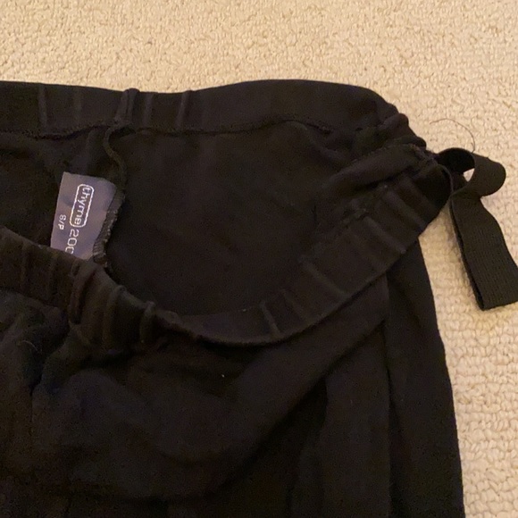 Maternity Pants - Picture 4 of 5